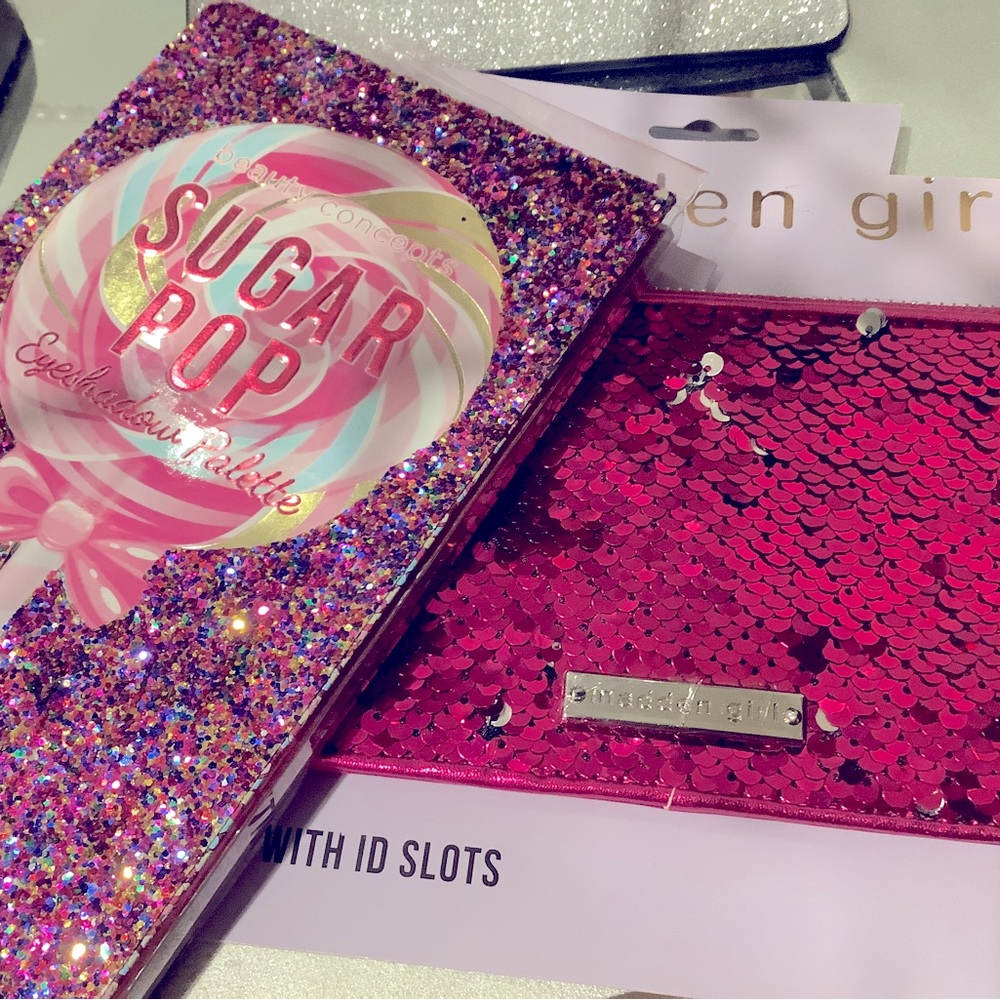 Adorable bundle Steve Madden wallet make up case and eyeshadow